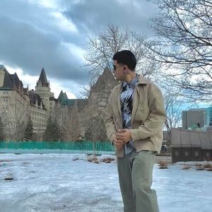 Meet your Posher, Jhonatan